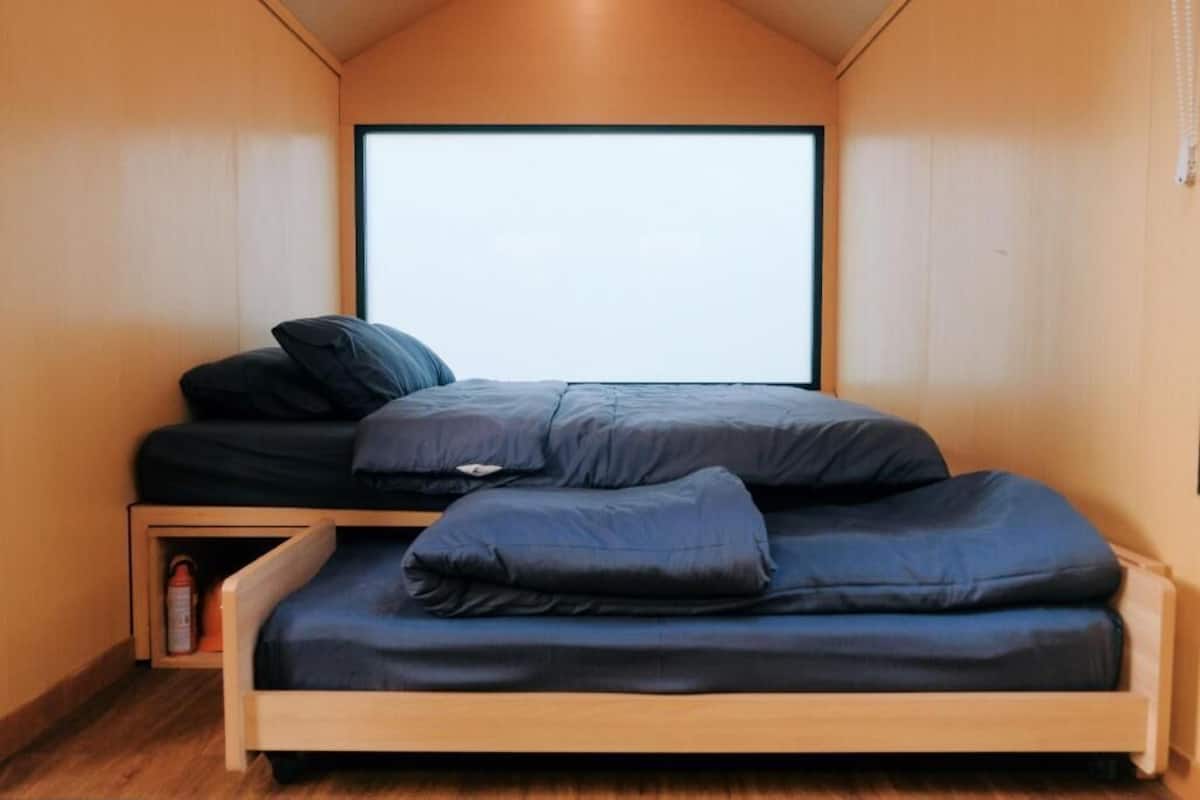 1 quarto, quartos à prova de som, Wi-Fi de cortesia, roupa de cama