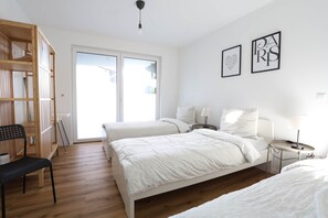 2 dormitorios, tabla de planchar con plancha, wifi y ropa de cama