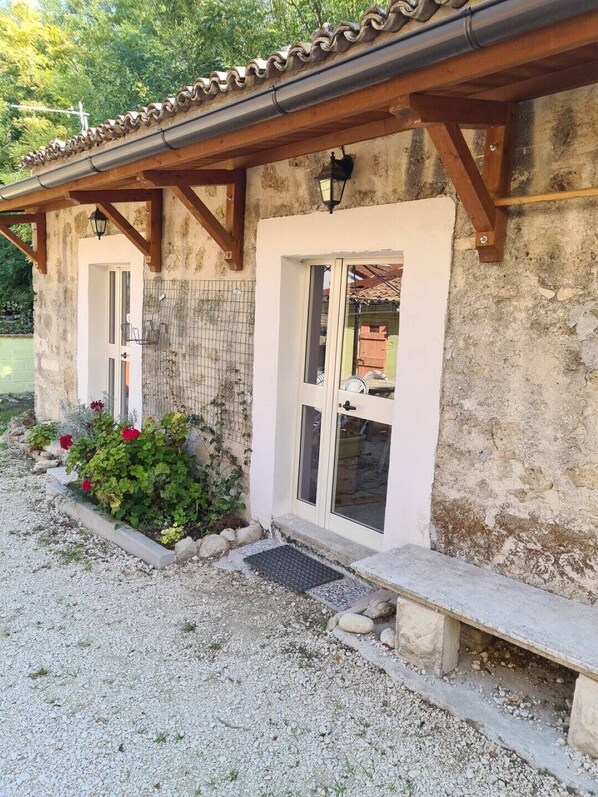 Exterior detail - 1 Bedroom Private vacation home in Bolognano (Bolognano)