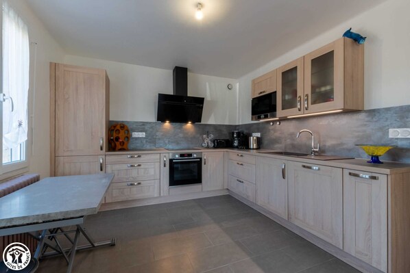Microwave, oven, high chair