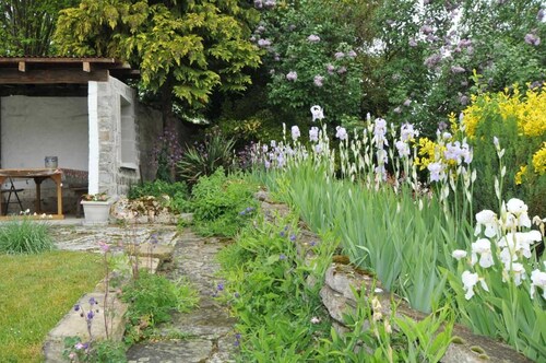 Le Sans Souci - Bouy