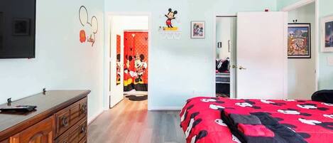 3 bedrooms, iron/ironing board