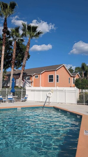 Pool - Disney, Pool, Hot Tub, Gym! (Kissimmee)