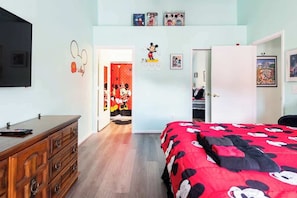 3 bedrooms, iron/ironing board, free WiFi