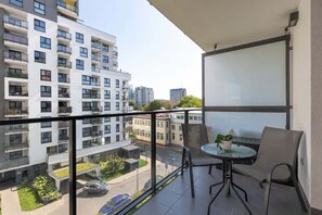 Property grounds - Skierniewicka 34 | Elegant apartment | Parking (Warszawa)