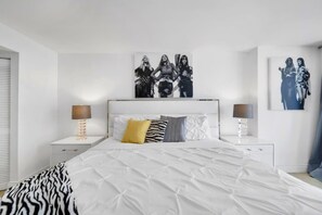 1 間睡房、書桌、熨斗/熨衫板、Wi-Fi