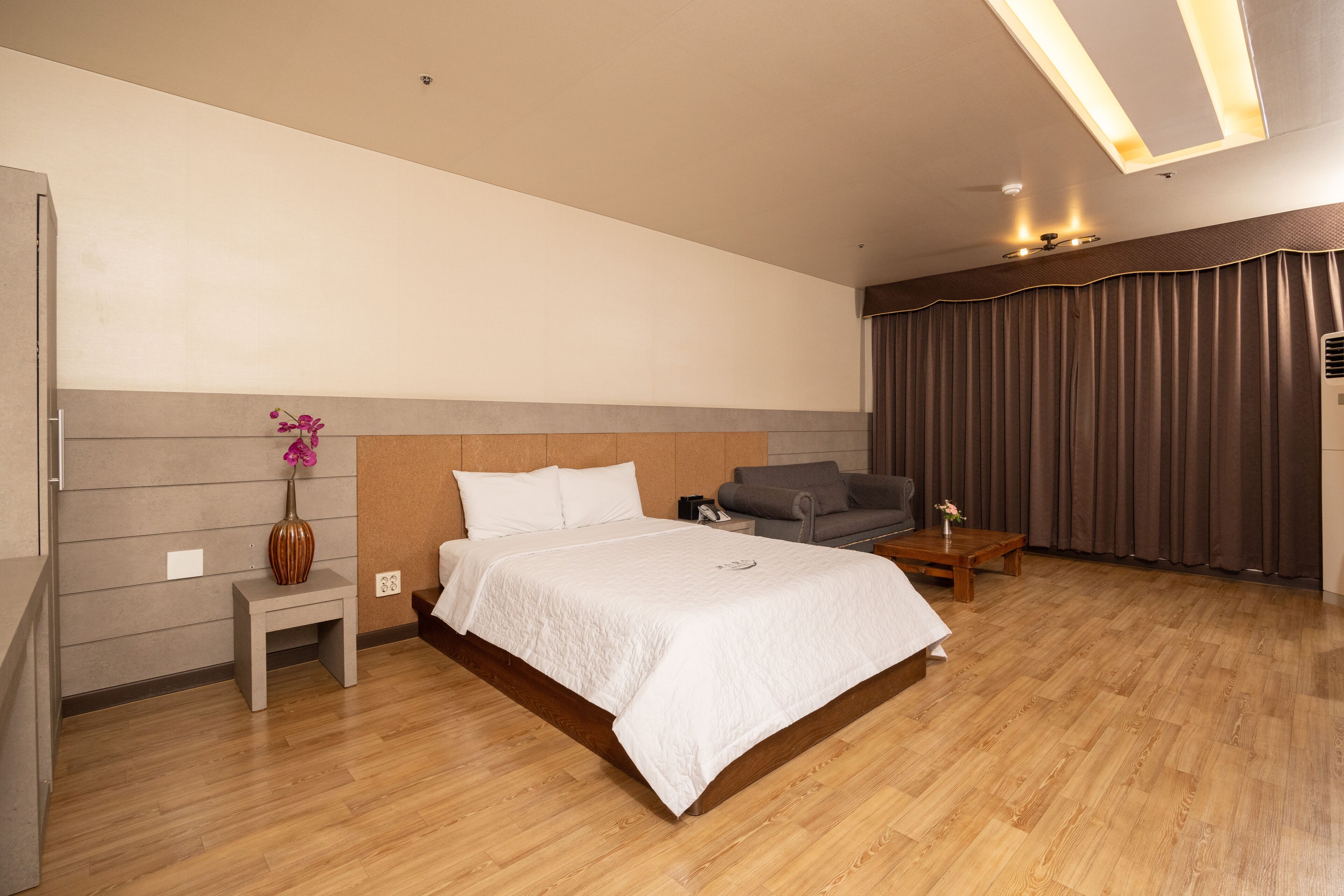 Standard Family Room | Wi-Fi gratis dan seprai linen