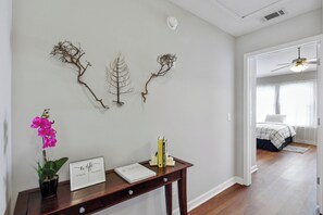 2 Schlafzimmer, Schreibtisch, WLAN, Bettwäsche