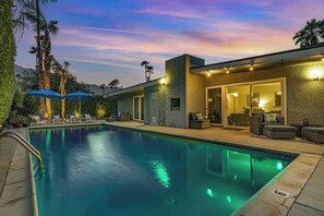 Piscine extérieure