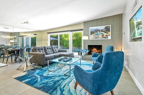 Smart TV, fireplace, table football - Movie Colony Villa – Central Palm Springs Oasis with Pool, Spa & Game Room (Palm Springs)