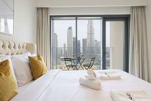 مكتب ومكواة/لوح كي وواي فاي مجانًا وملاءات أسرّة