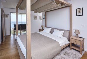 4 bedrooms, in-room safe, desk, iron/ironing board - Porto Ocean Flat (Vila Nova de Gaia)