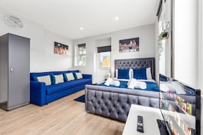 Studio | Free WiFi, bed sheets - Sleep 4 Serviced Ensuite Room Sydenham London Se26 (London)