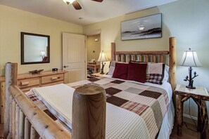 2 soveværelser, skrivebord, gratis Wi-Fi, sengetøj