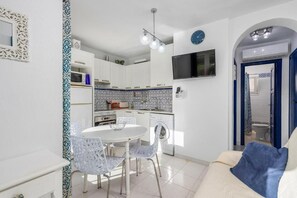Interior - Casa Capitan, El Mirador - Sun and Relax (San Miguel de Salinas)