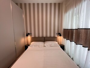 1 quarto, ferros/tábuas de passar roupa, Wi-Fi de cortesia