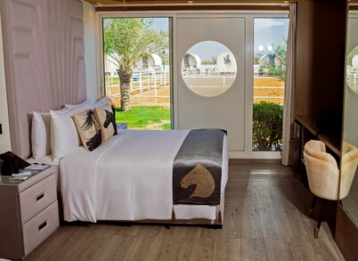 NIRVANA RETREAT