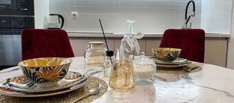 Апартаменты с современным дизайном, с элементами нашей национальной культуры.