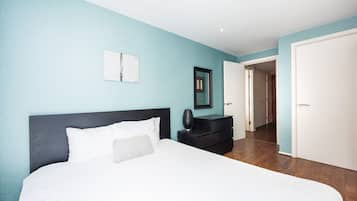 1 bedroom, in-room safe, iron/ironing board, free WiFi