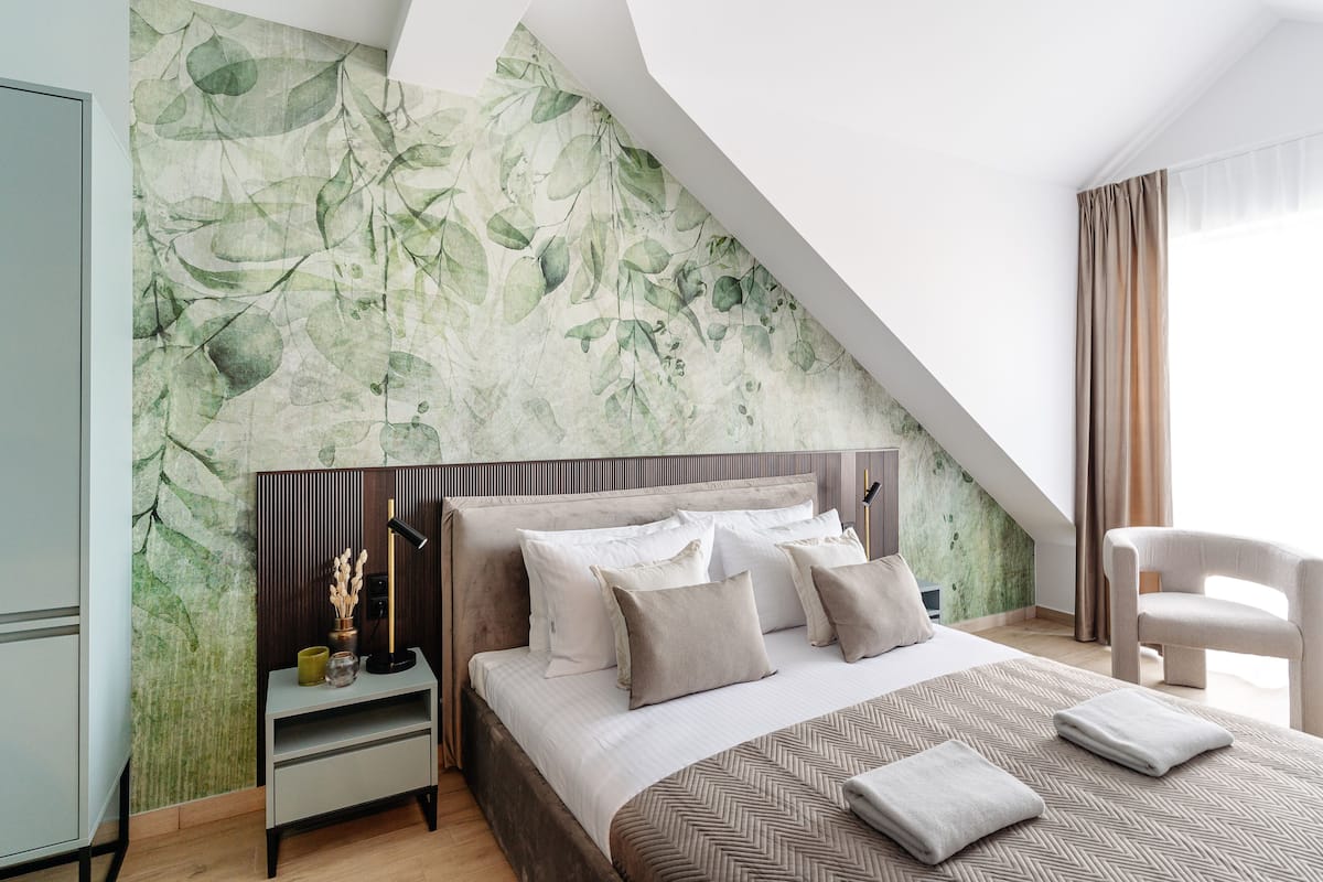 Apartment | 2 Schlafzimmer, hochwertige Bettwaren, Schreibtisch