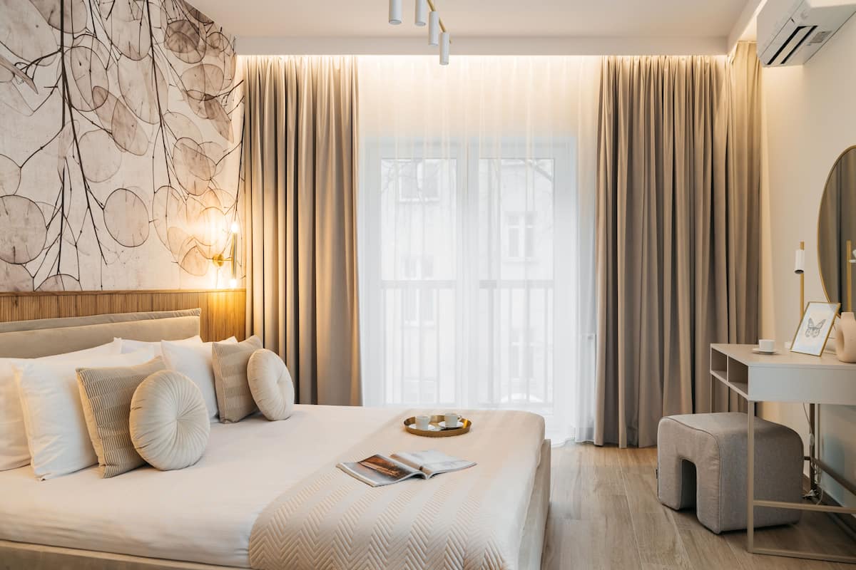 Deluxe-Apartment | 2 Schlafzimmer, hochwertige Bettwaren, Schreibtisch