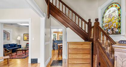 New! Historic Baker Neighborhood - Sleeps 8 - Firepit/Yard