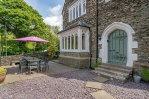 Outdoor dining - Number One a fabulous historic property with hot tub, cinema room and own bar. (Windermere)