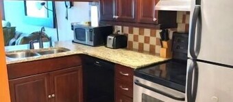 Deer Park Suite w/ Pool, hot tub - Overlook Wedding Barn Discount - 4314