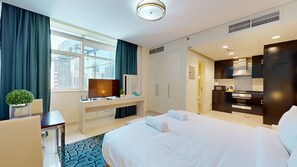 Deluxe Studio | Individually decorated, iron/ironing board, free WiFi