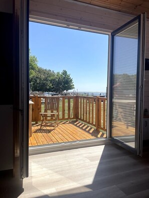 Interior - sunset cabin on the beach (Wapnica)