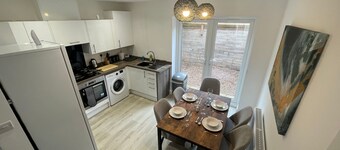 HAFH ST5 Warwick 52 - 3 Bedroom New House with Wi-Fi