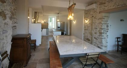 Casa d'Anthony, House with swimming pool