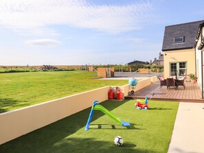 Property grounds - No. 29 Ness (Isle of Lewis)