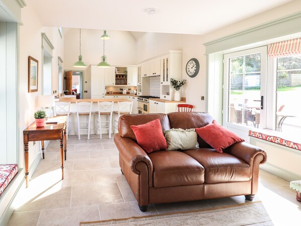 Flat-screen TV - No. 29 Ness (Isle of Lewis)