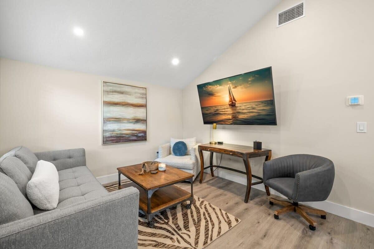 TV, offices