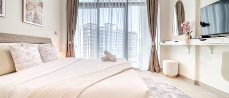 In-room safe, iron/ironing board, free WiFi, bed sheets