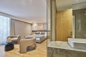 Deluxe-Zimmer, Whirlpool | Minibar, Zimmersafe, laptopgeeigneter Arbeitsplatz