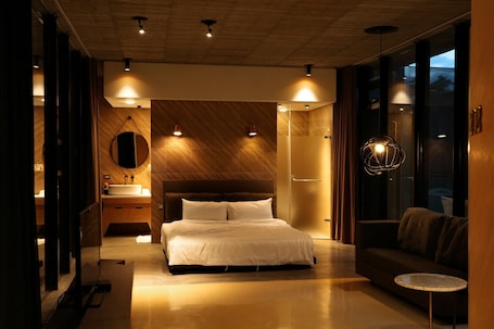 Villa, Courtyard View | 4 bedrooms, free WiFi, bed sheets
