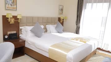 Iron/ironing board, free WiFi