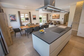 Dining - Villa Nikolina in Kastelir (Kastelir)