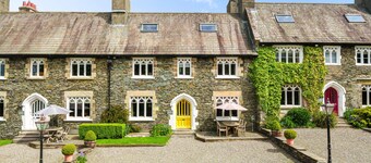 Alice Howe - a big house with hot tub and cinema for groups to get together in the Lake District.