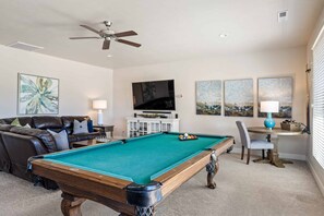 Townhome, 5 Bedrooms | Game room