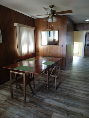 Dining - Oneida Lake Fishing, With a Game Room (Central Square)
