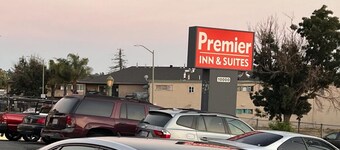 Premier Inn & Suites