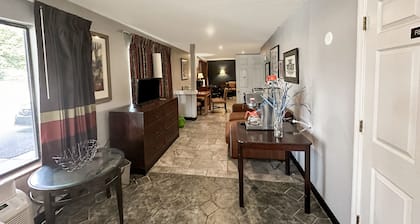 Executive Inn Ridgeway I-77