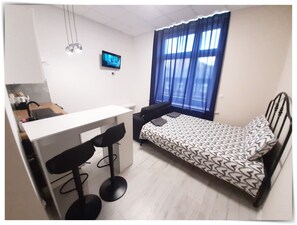 1 bedroom, iron/ironing board, WiFi, bed sheets - Souvenirappart Sienkiewicza 3E (Bydgoszcz)