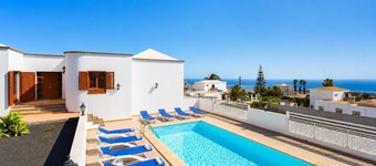 Villa El Callao - Four Bedroom Villa, Sleeps 8