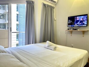 1 bedroom, iron/ironing board, WiFi