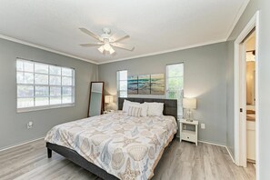 2 chambres, bureau, fer et planche à repasser, Wi-Fi gratuit