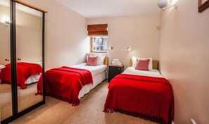 Classic Apartment - TRANQUIL 2BR SUITE APT IN DUBLIN-2 (Dublin)